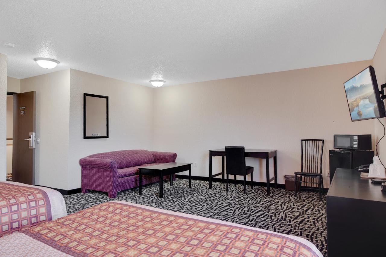 Americas Quality Inn & Suites - Finlayson Ngoại thất bức ảnh