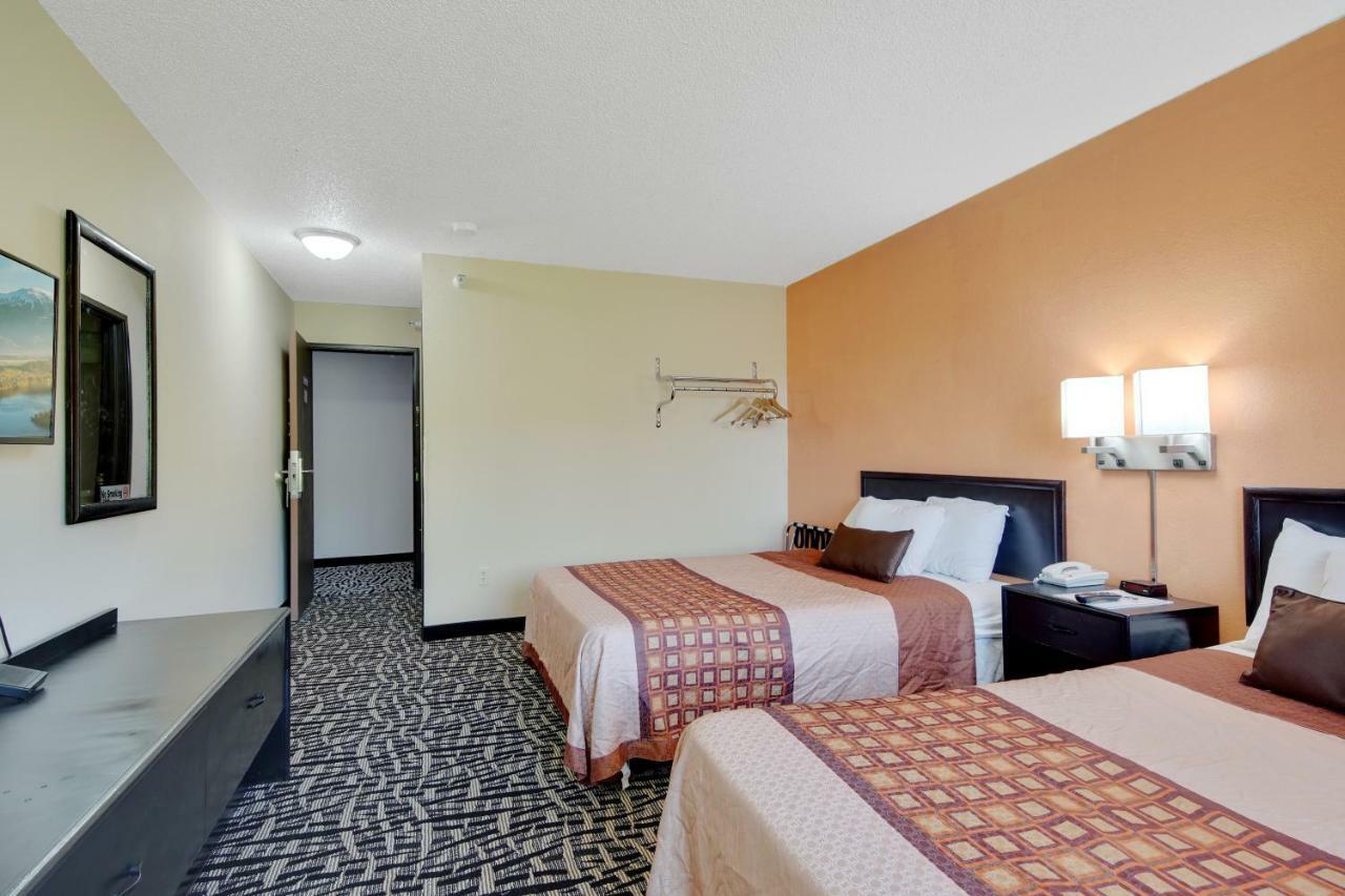 Americas Quality Inn & Suites - Finlayson Ngoại thất bức ảnh